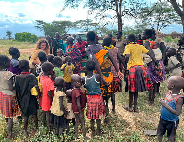 Karimojong introno al luogo della perforazione del pozzo