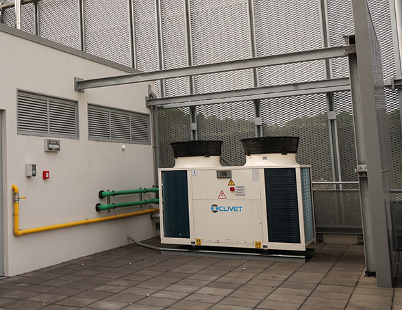  Palazzetto di Massa -  Clivet ELFOEnergy Magnum heat pump